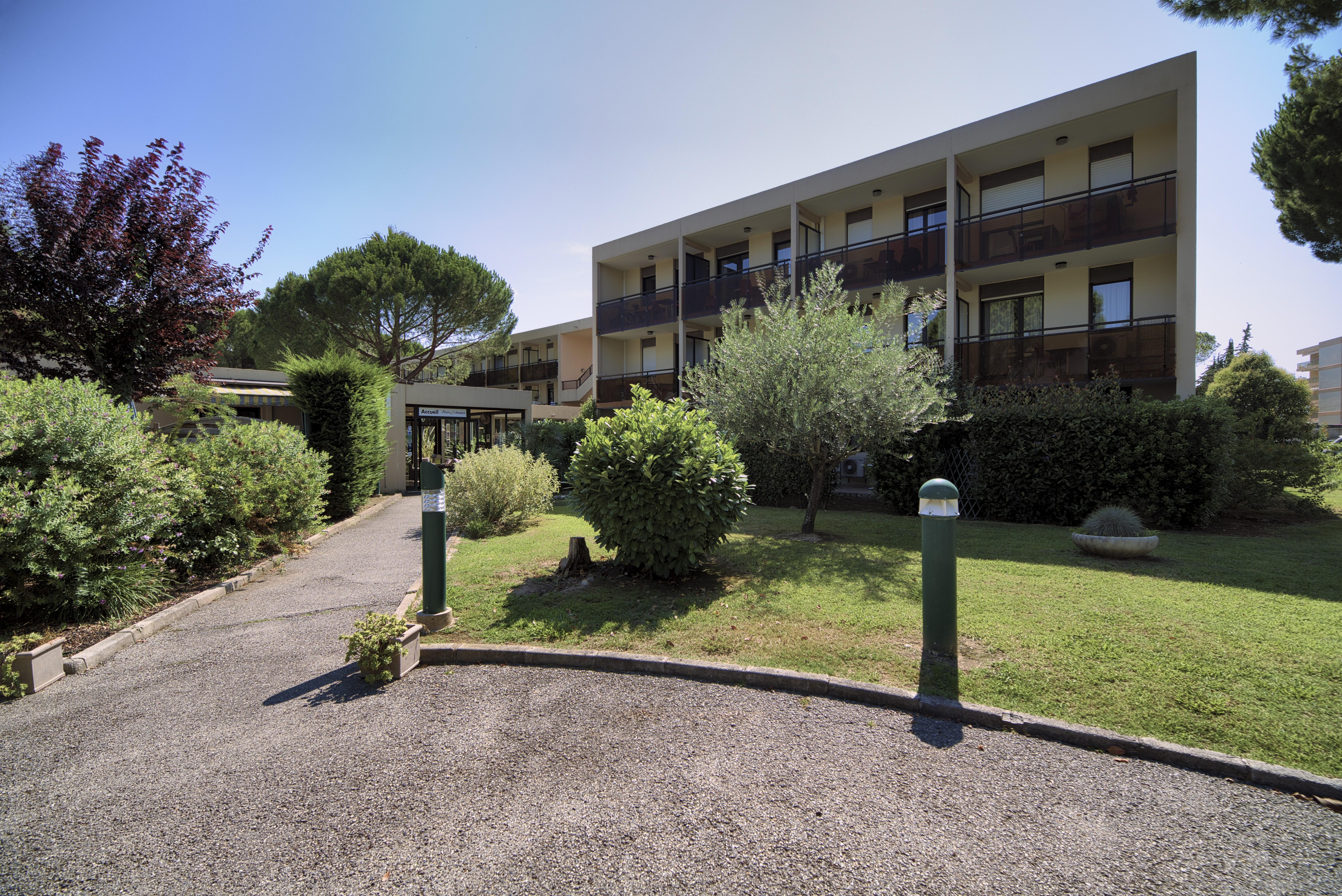 Résidence Pierre&Vacances Les Jardins Ombragés Mandelieu Exterior foto