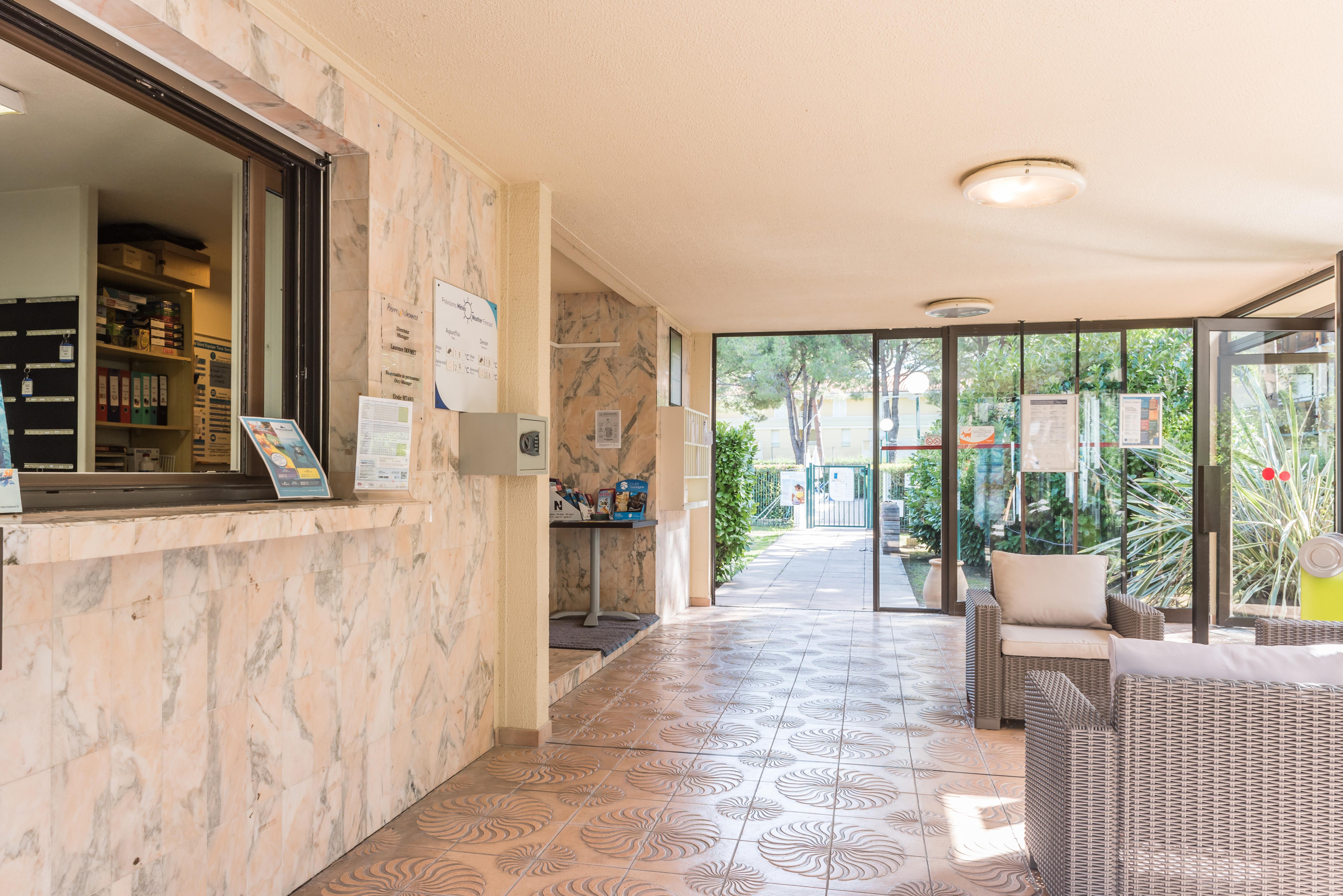 Résidence Pierre&Vacances Les Jardins Ombragés Mandelieu Exterior foto